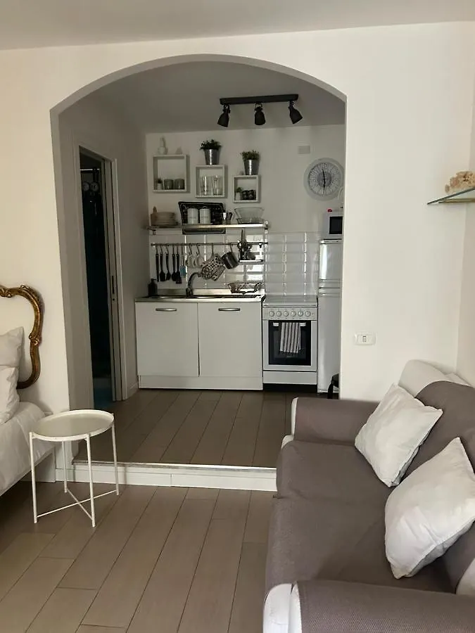 Cosy Home Napoli 0*, Naples