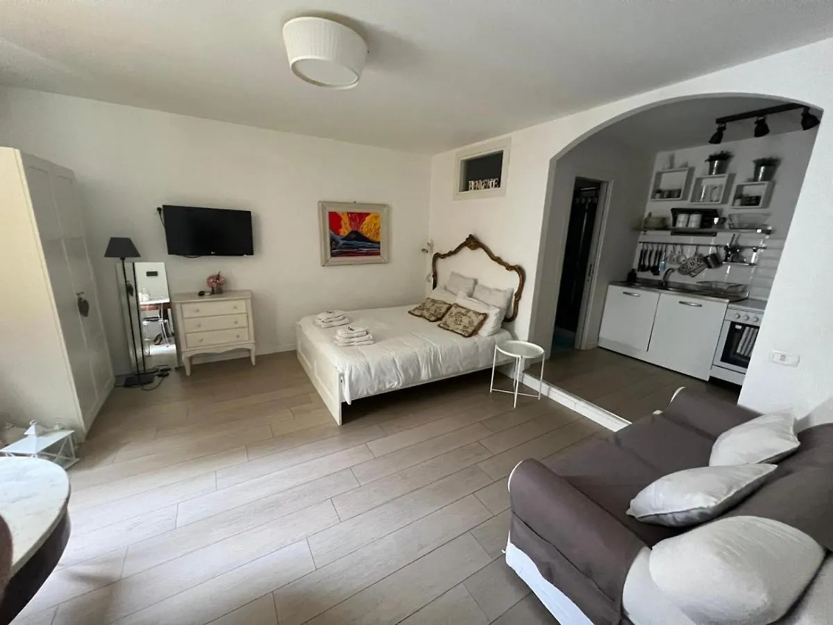 Apartment Cosy Home Napoli