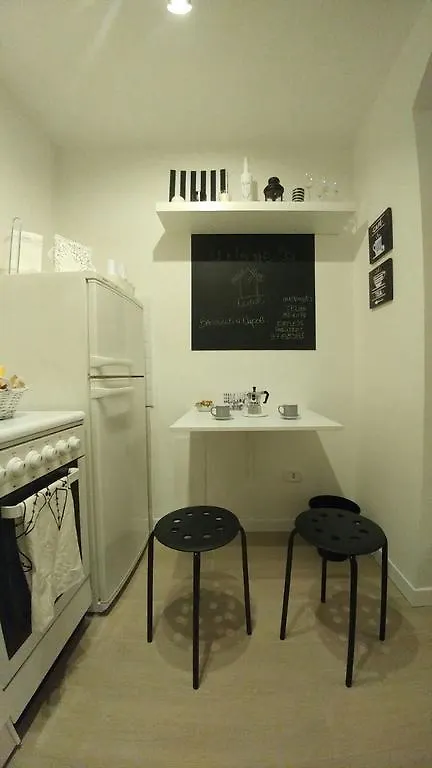Cosy Home Napoli Naples